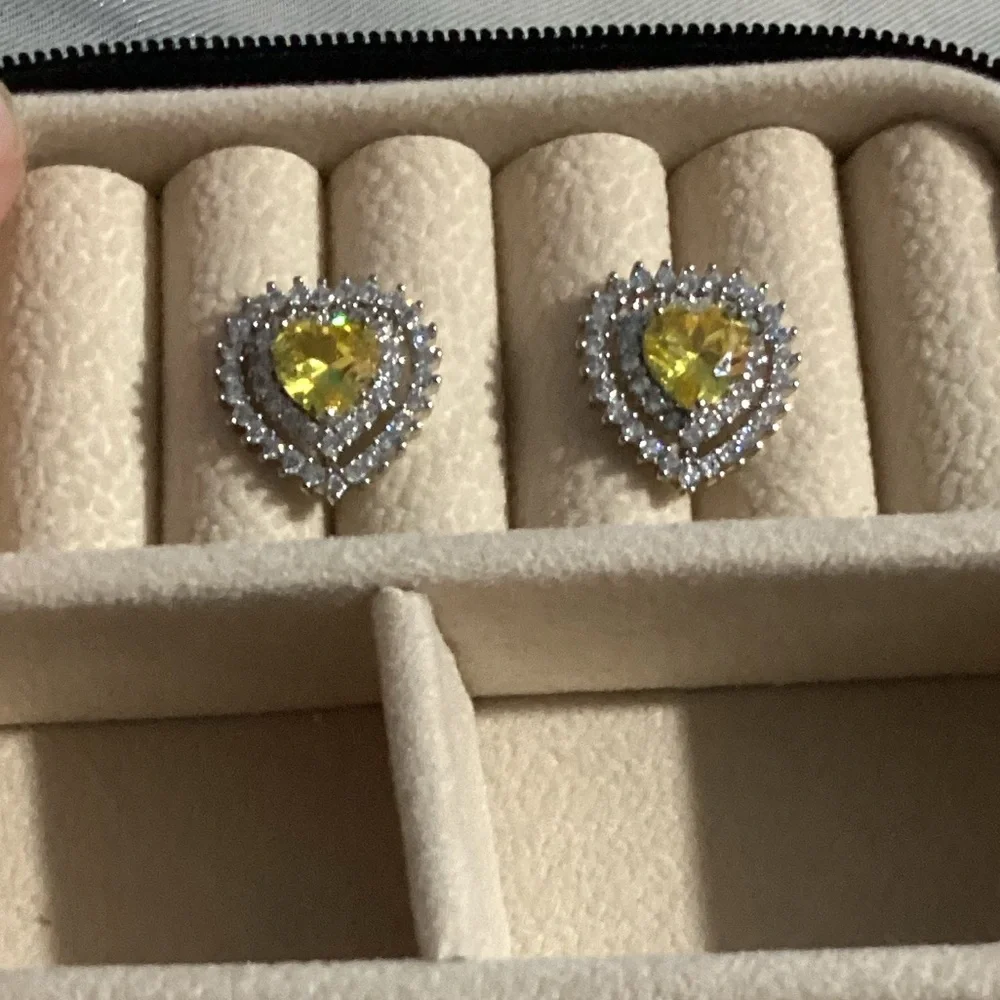 💛 Gorgeous Canary Yellow Heart shaped Studs with Sparkling Double Halo